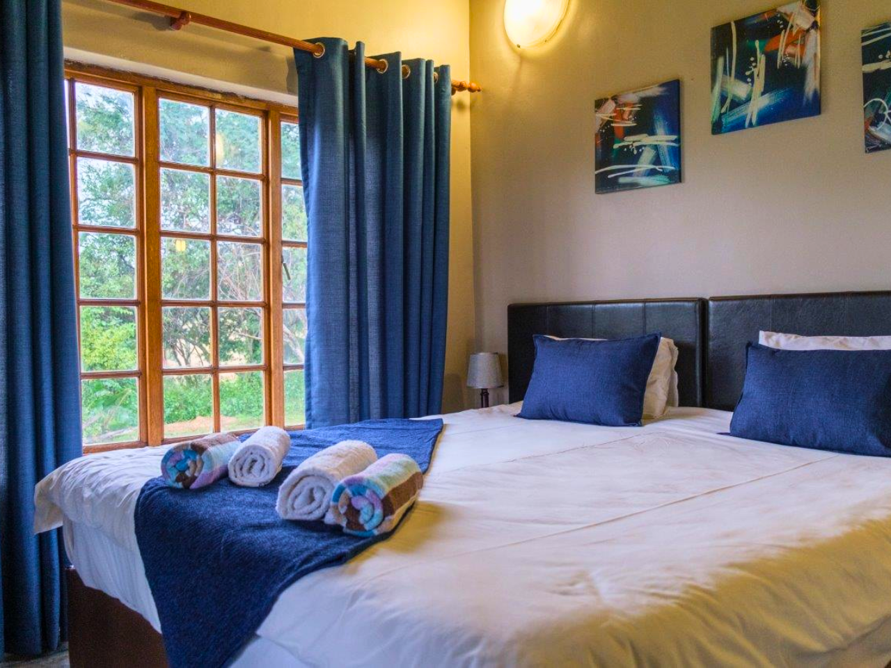 Sundowner Bedroom