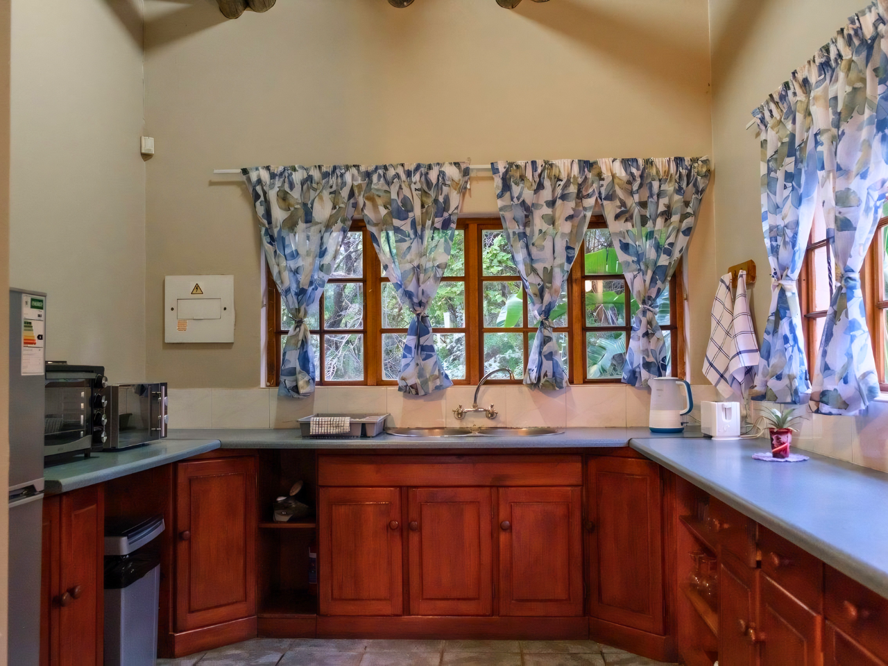 Sundowner Kitchen