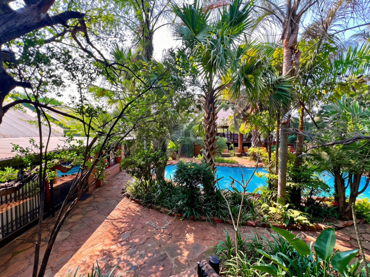 Motozi Pool Lodges